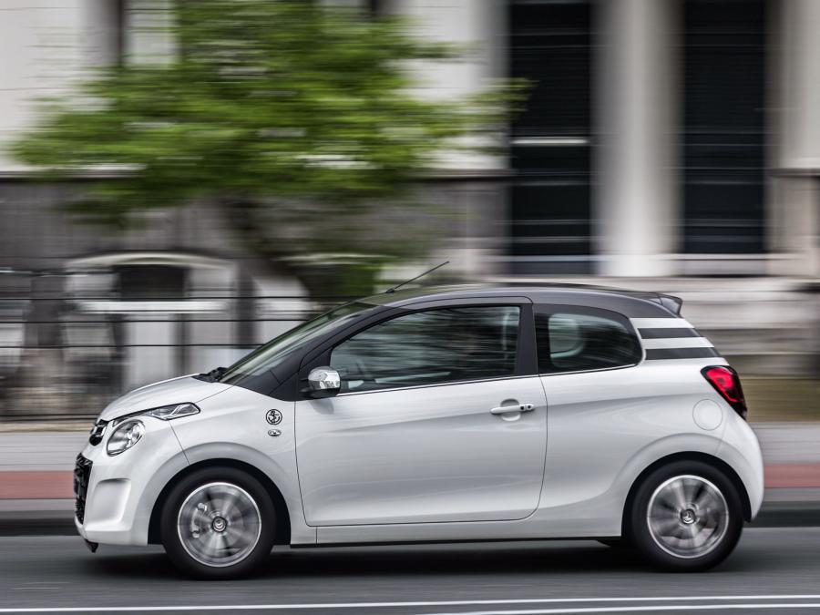  Citroen C1 3-Door 2014 года  (фото 5 из 17)